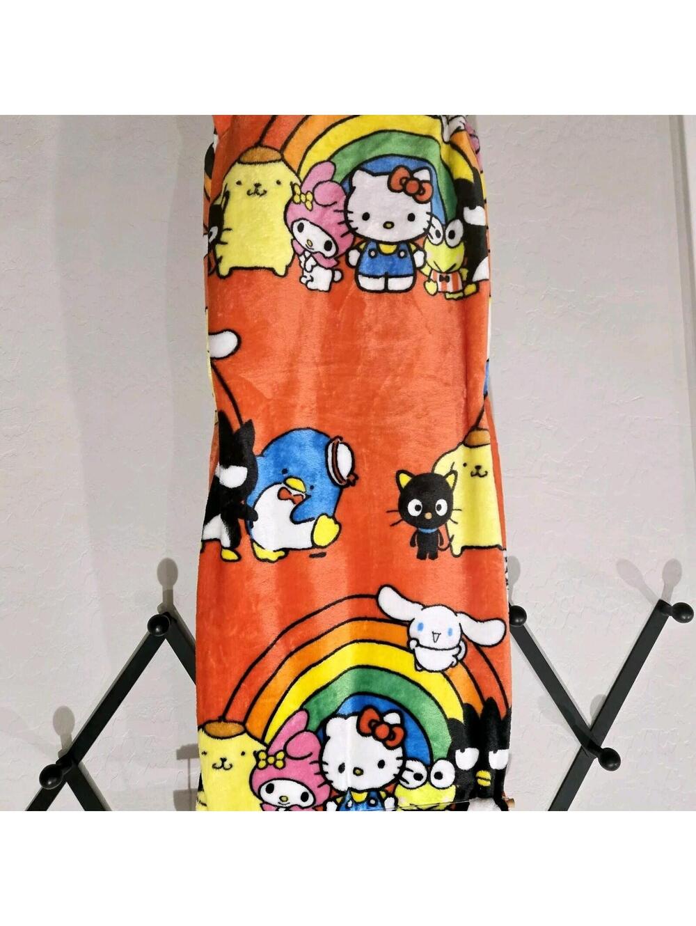 Sanrio Hello Kitty and Friends Red 50”x70” SILK TOUCH THROW Blanket NWT